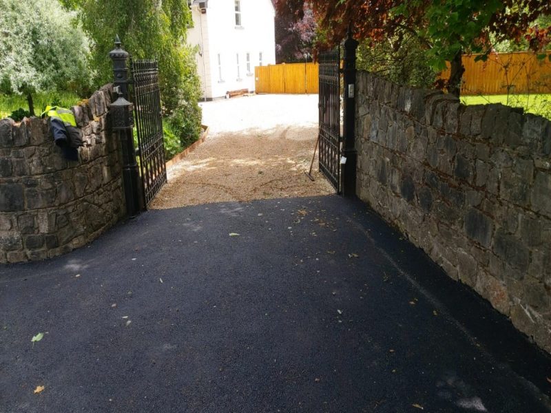 Ballylusk Gravel Driveway with a Tarmac Apron in Co. Kildare Driveway